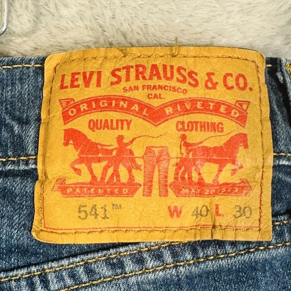 Levis 541 Jeans Mens 40x28 Blue Denim Medium Wash Athletic Fit Tapered Stretch